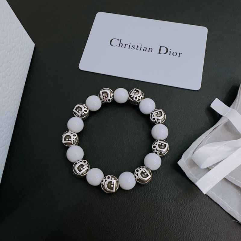 chr1st1an D10r bracelets